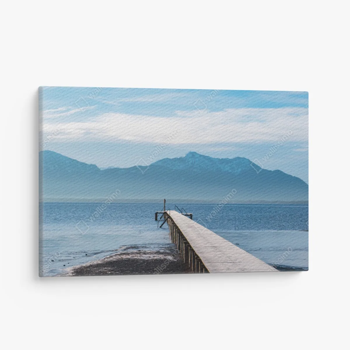 Leinwandbild nebliger steg am bergsee bei dämmerung – Wallnifity® Leinwandbild nebliger steg am bergsee bei dämmerung – Wallnifity®