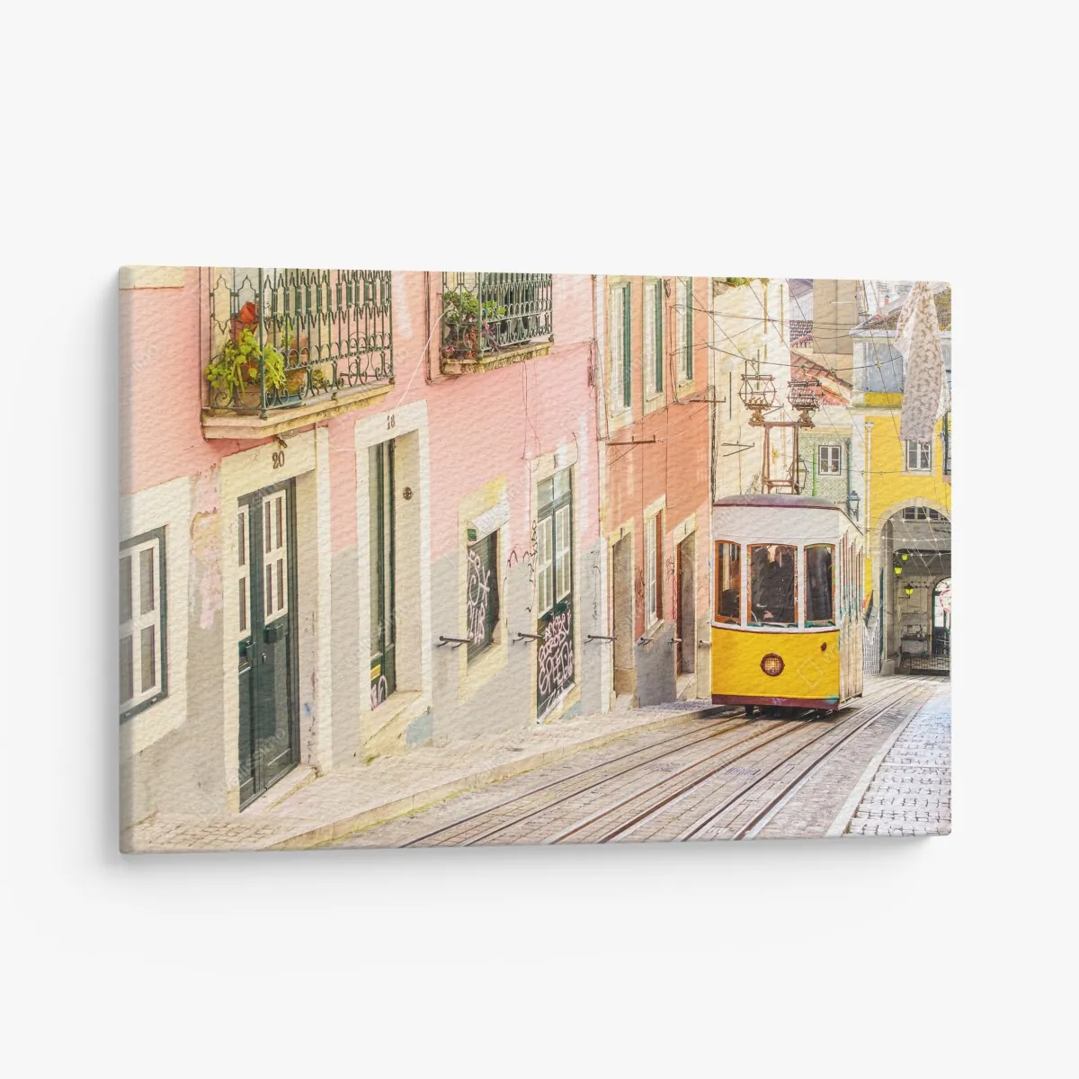 Leinwandbild sonnige Lissabon straßenbahn in pastellfarben – Wallnifity® Leinwandbild sonnige Lissabon straßenbahn in pastellfarben – Wallnifity®