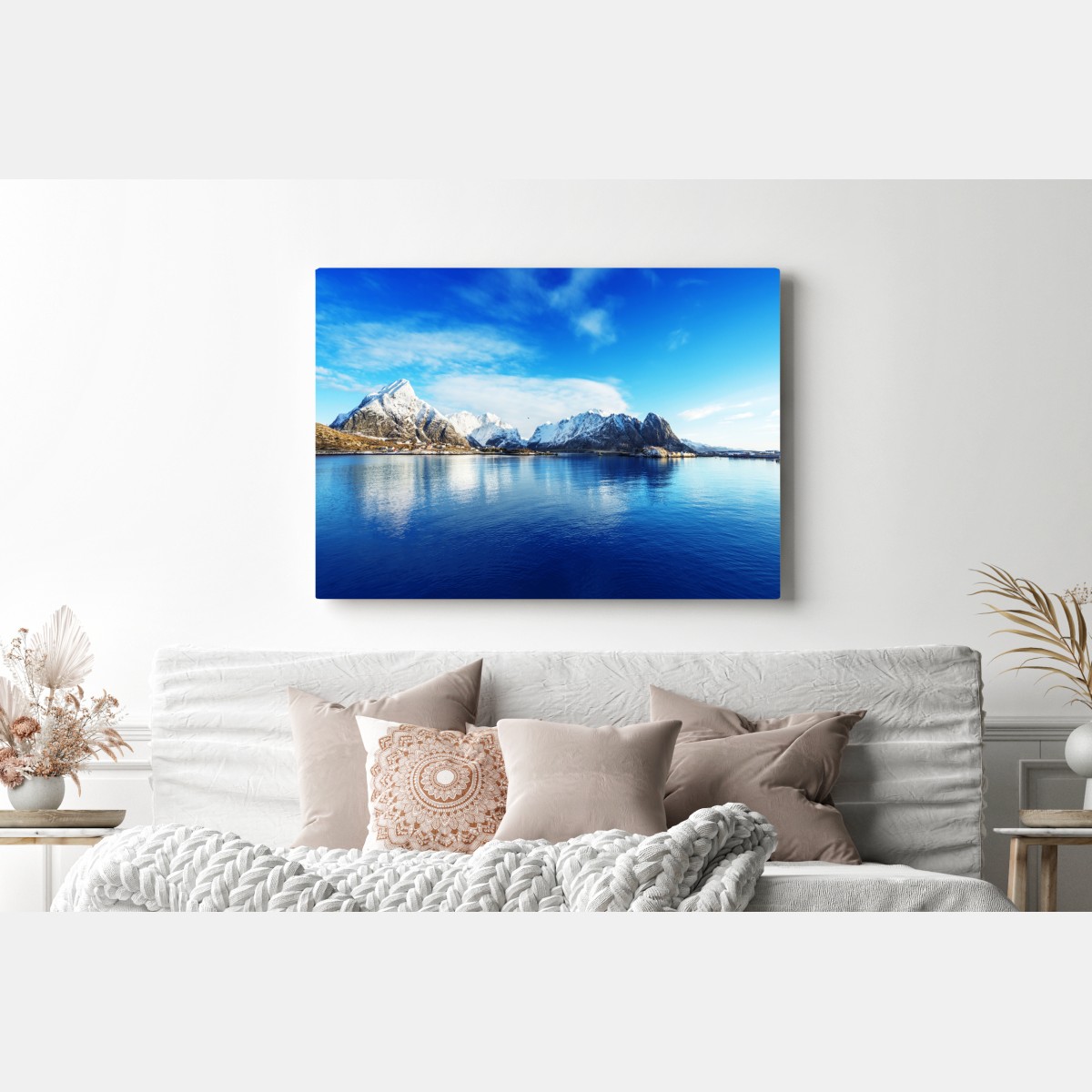 Leinwandbild ruhige winterliche fjordlandschaft in Reine, Lofoten – Wallnifity® Leinwandbild ruhige winterliche fjordlandschaft in Reine, Lofoten – Wallnifity®