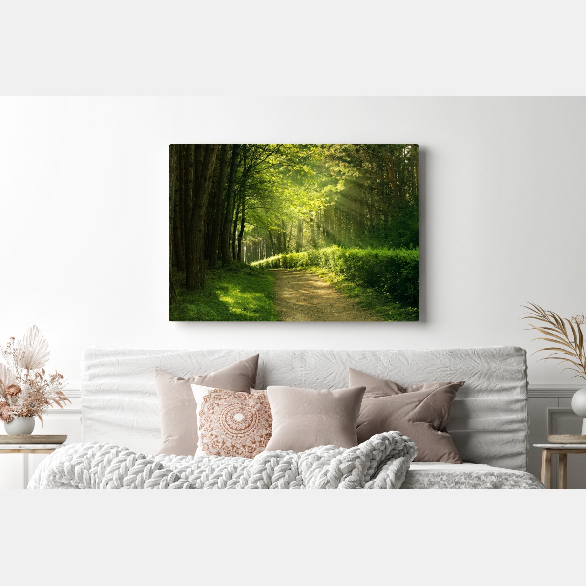 Leinwandbild sonnenbeschienener waldpfad im grünen – Wallnifity®