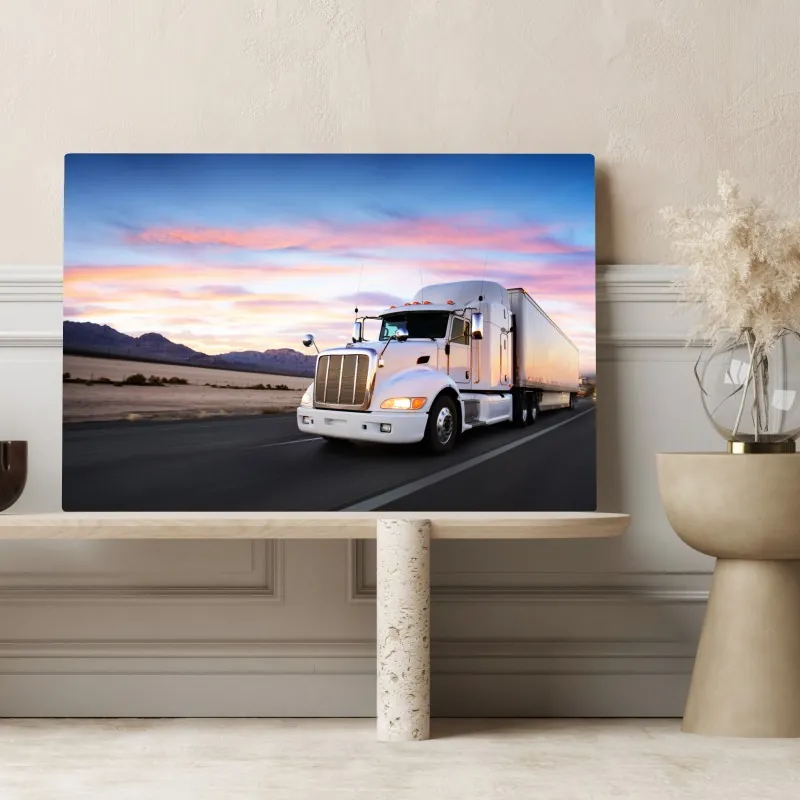 Leinwandbild lastwagen bei sonnenuntergang auf der autobahn – Wallnifity®
