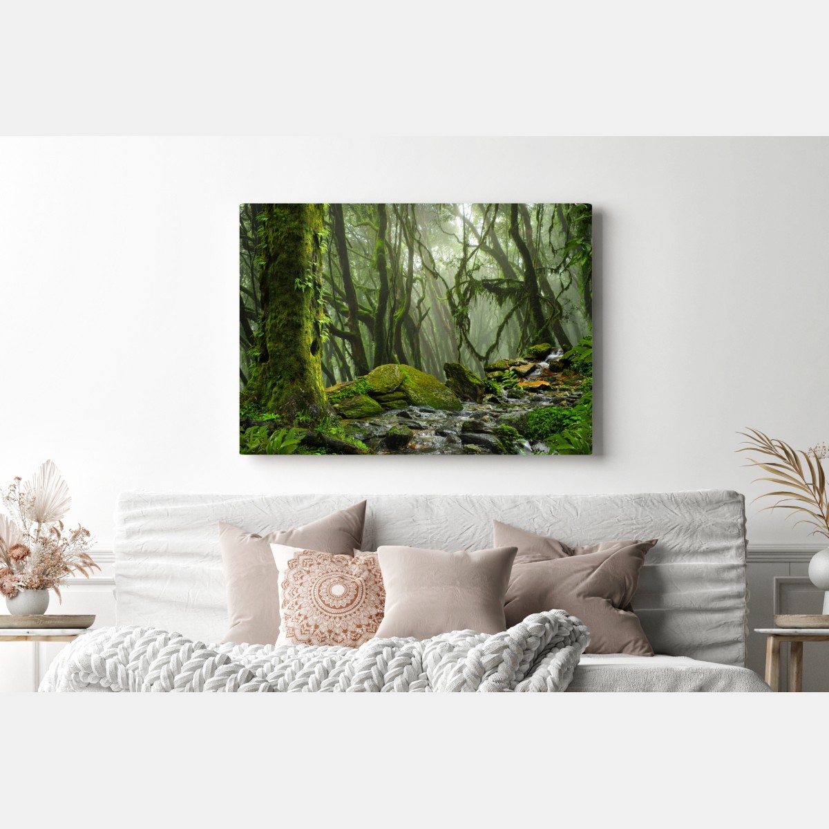 Leinwandbild moosiger wald mit bach im nebel – Wallnifity®