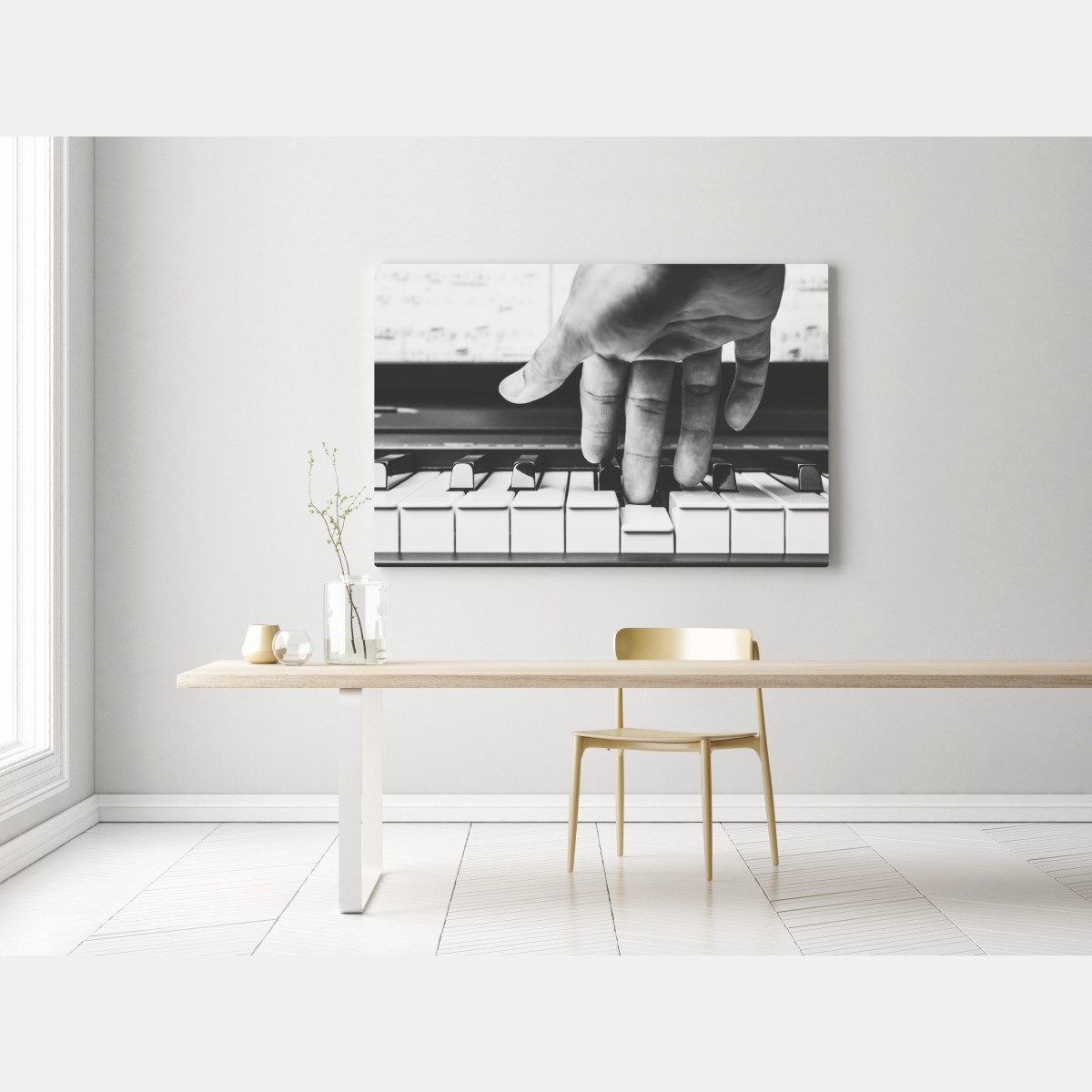 Leinwandbild hand auf klaviertasten – Wallnifity® Leinwandbild hand auf klaviertasten – Wallnifity®