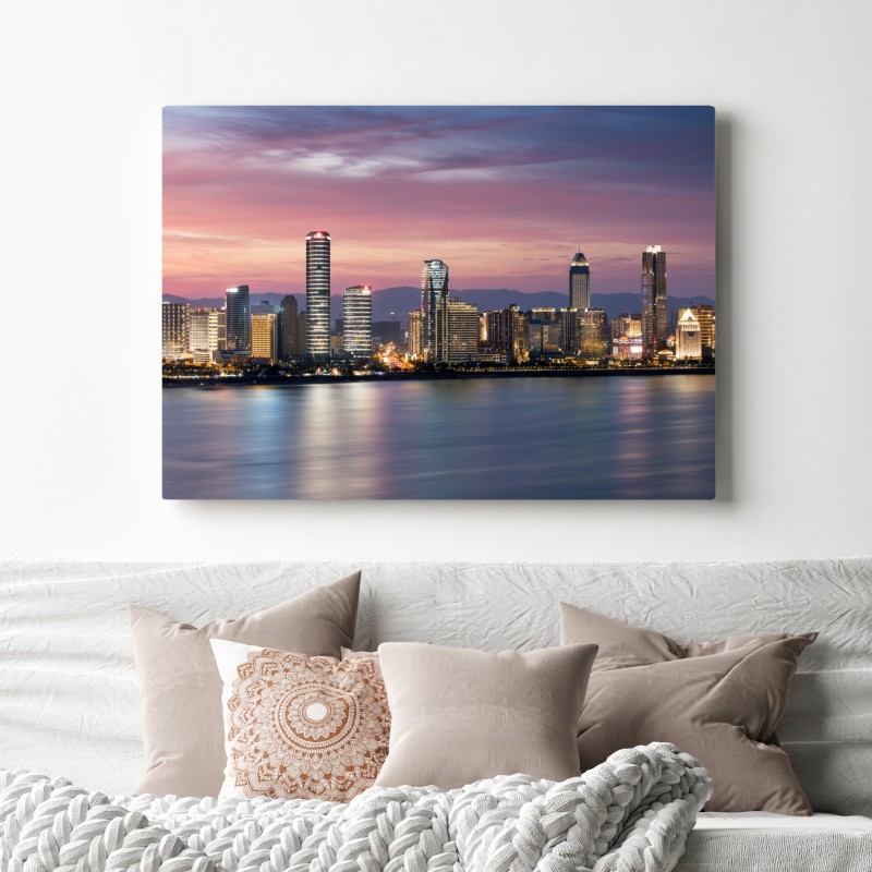 Leinwandbild ruhige stadtskyline bei dämmerung – Wallnifity®