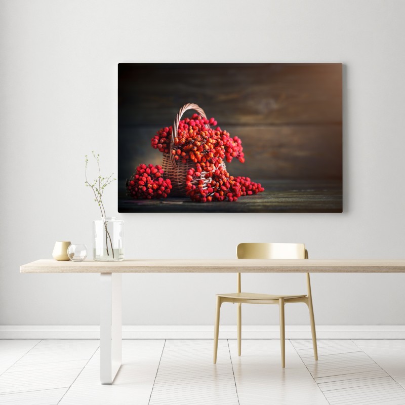 Leinwandbild herbstliche vogelbeeren im weidenkorb – Wallnifity® Leinwandbild herbstliche vogelbeeren im weidenkorb – Wallnifity®