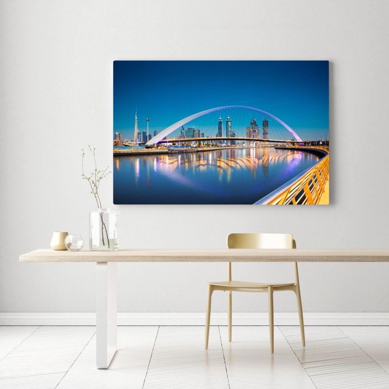 Leinwandbild Dubai skyline bei nacht mit beleuchteter brücke – Wallnifity® Leinwandbild Dubai skyline bei nacht mit beleuchteter brücke – Wallnifity®