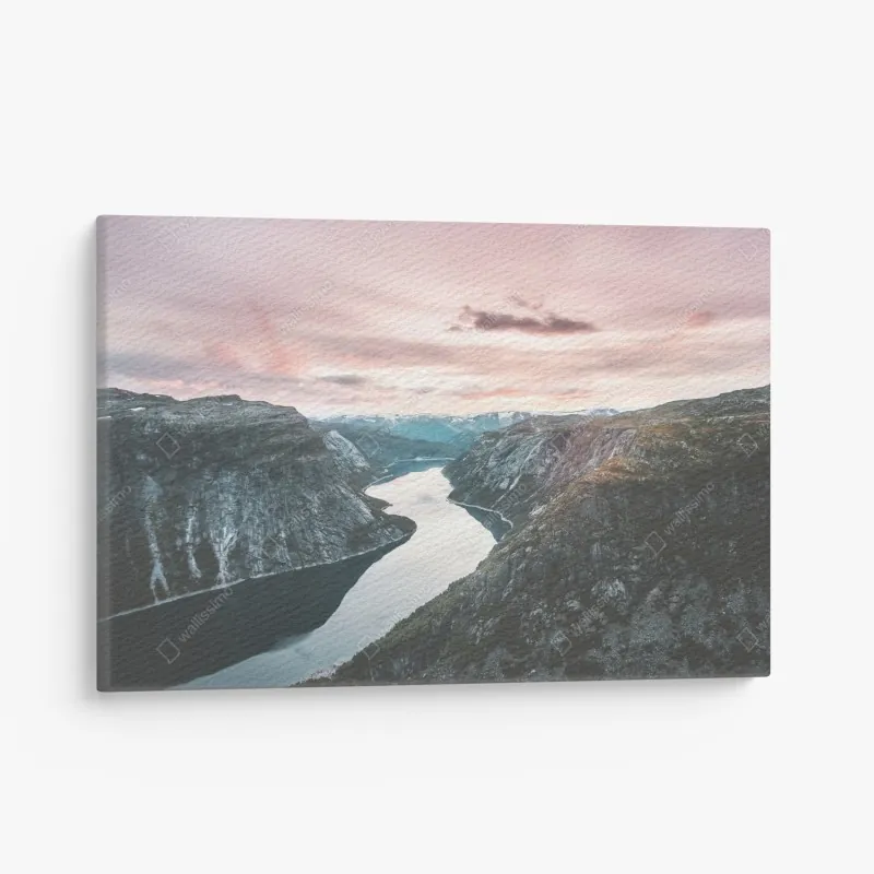 Leinwandbild ruhiger fjord bei sonnenuntergang