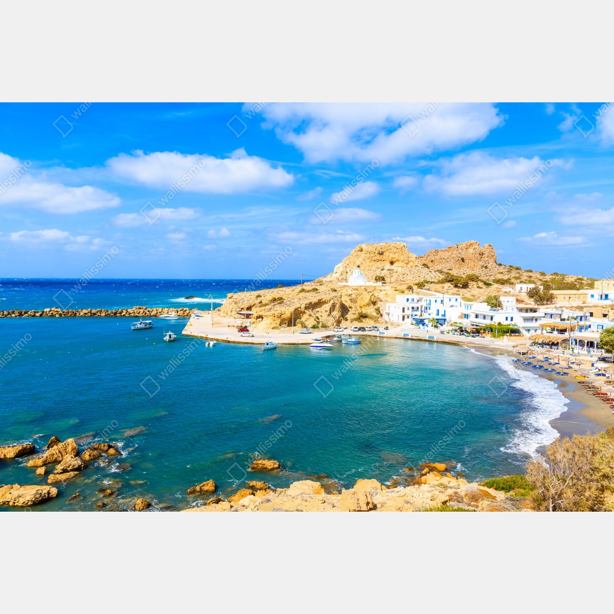 Leinwandbild sonniger hafen Finiki an der Küste von Karpathos – Wallnifity® Leinwandbild sonniger hafen Finiki an der Küste von Karpathos – Wallnifity®