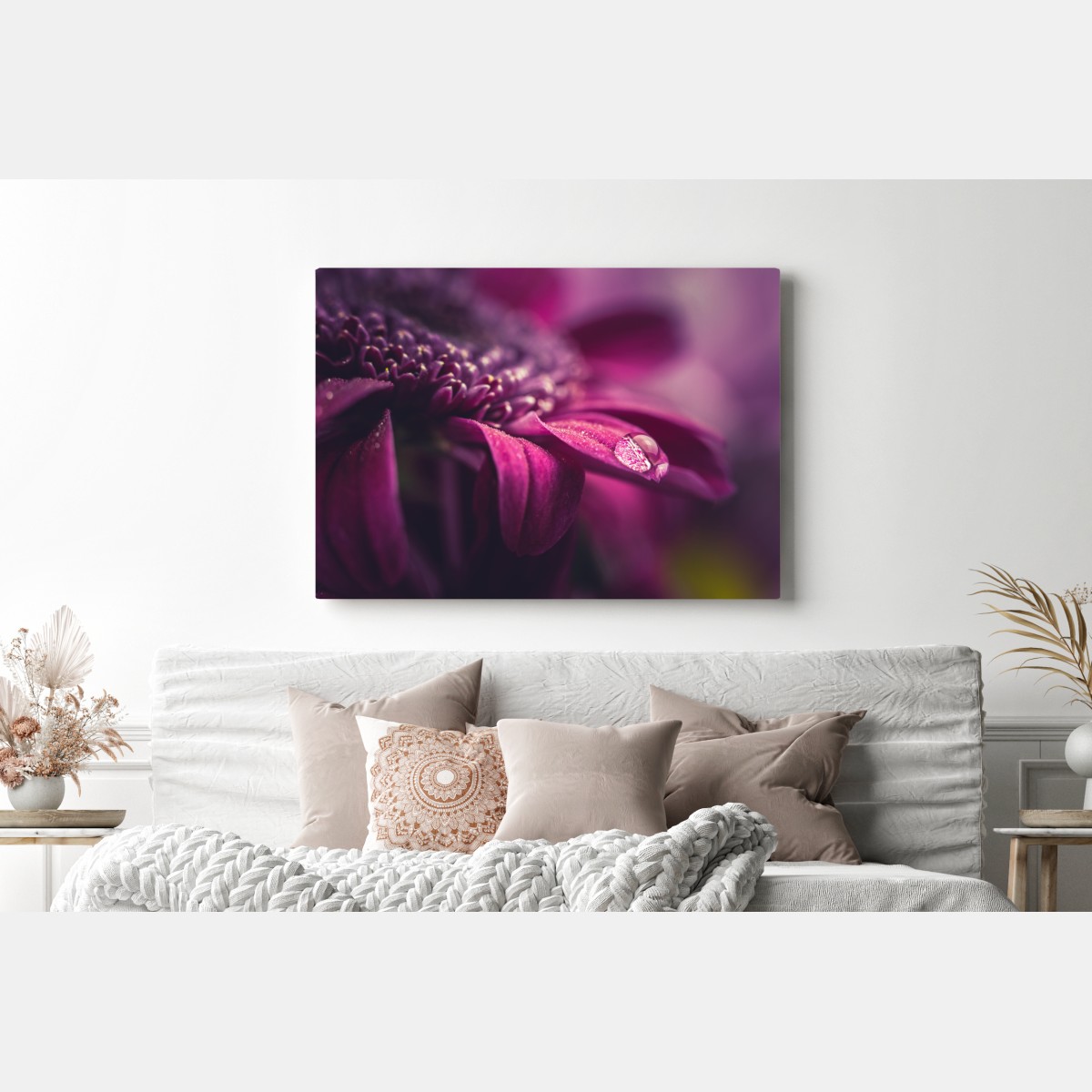 Leinwandbild lila makroblüte mit tautropfen – Wallnifity® Leinwandbild lila makroblüte mit tautropfen – Wallnifity®