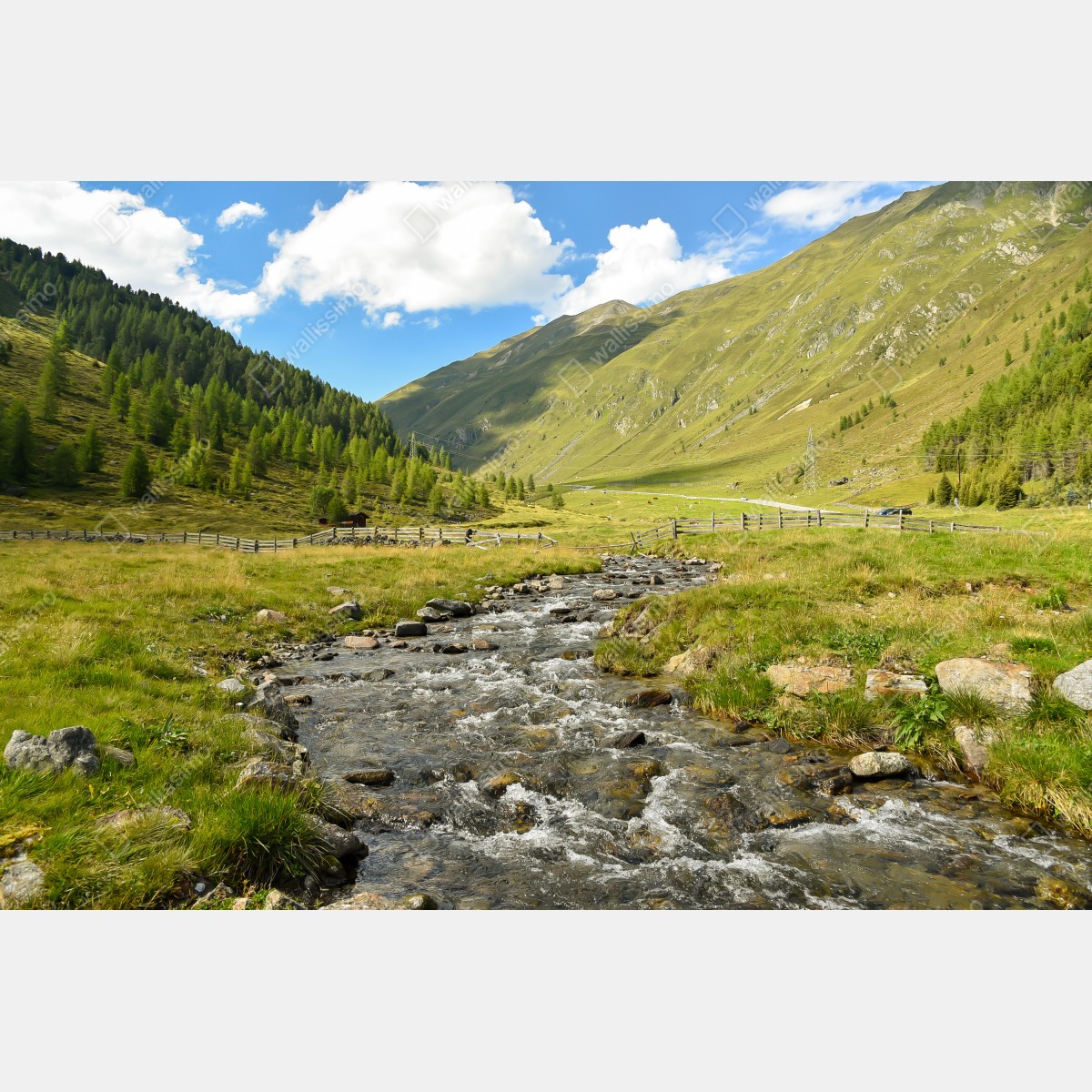 Leinwandbild alpenbach im sonnigen tal – Wallnifity® Leinwandbild alpenbach im sonnigen tal – Wallnifity®