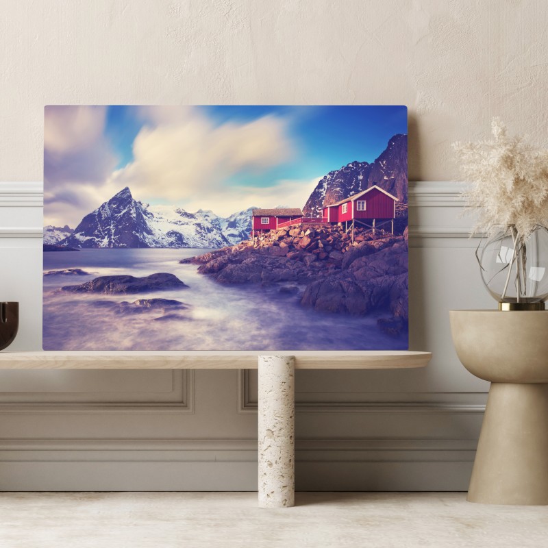 Leinwandbild küstengebirge mit roten hütten – Wallnifity®