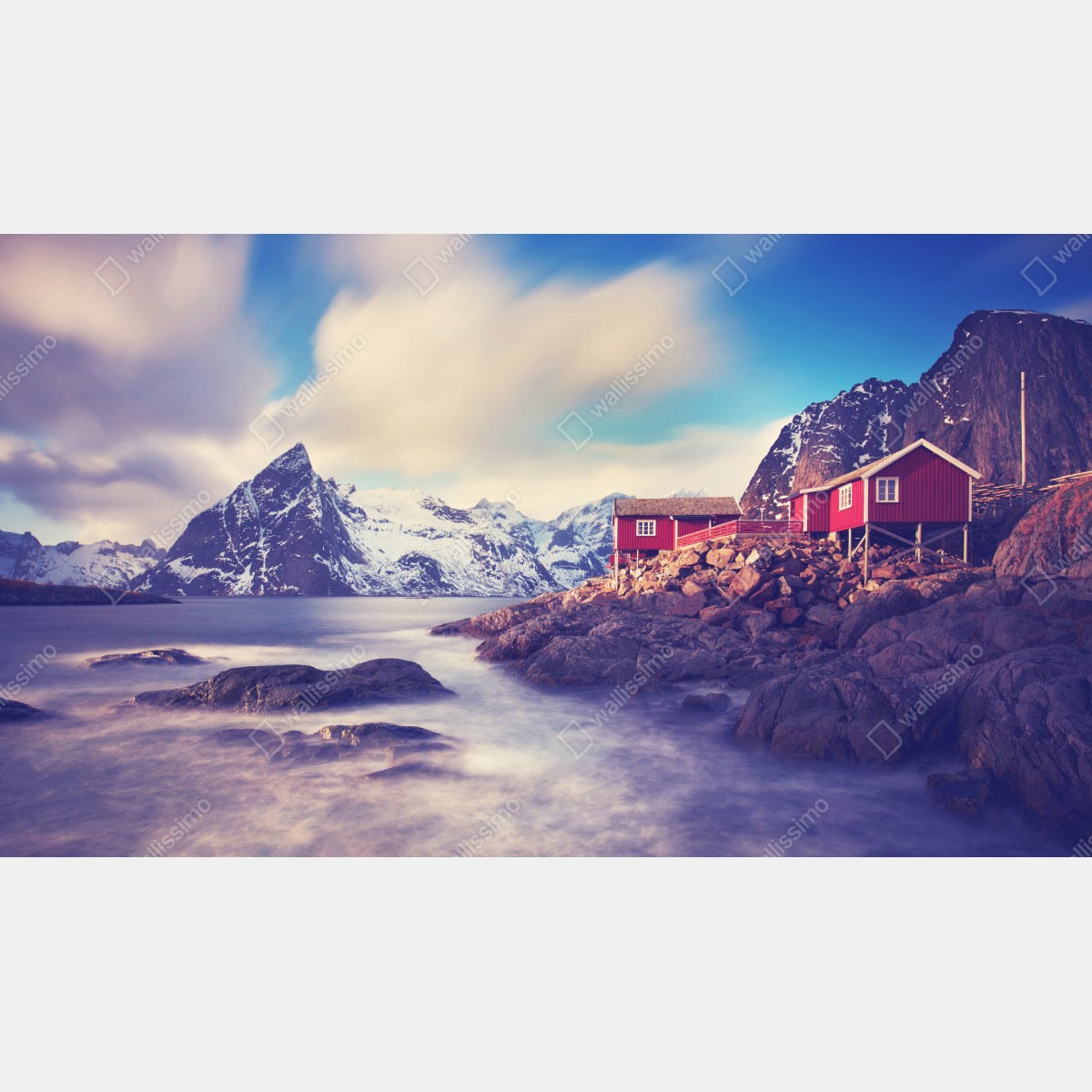 Leinwandbild küstengebirge mit roten hütten – Wallnifity®