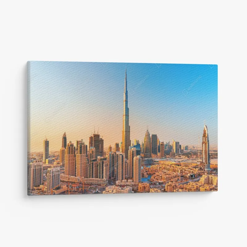 Leinwandbild ruhige wolkenlandschaft am blauen himmel – Wallnifity®