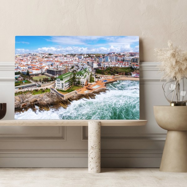 Leinwandbild luftaufnahme einer küstenstadt mit tosenden wellen – Wallnifity® Leinwandbild luftaufnahme einer küstenstadt mit tosenden wellen – Wallnifity®