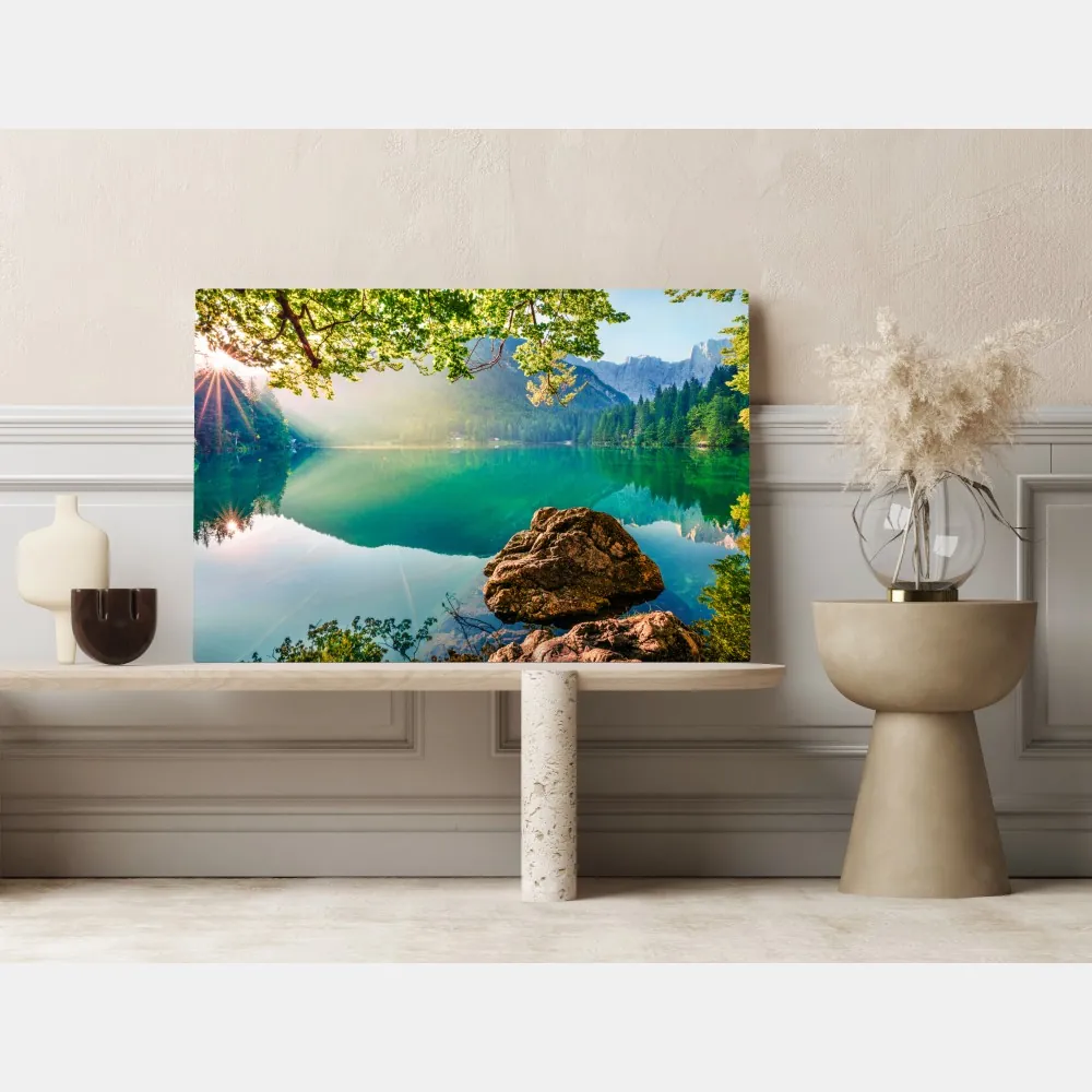 Leinwandbild morgendliche szene am Fusine-see mit Mangart – Wallnifity®