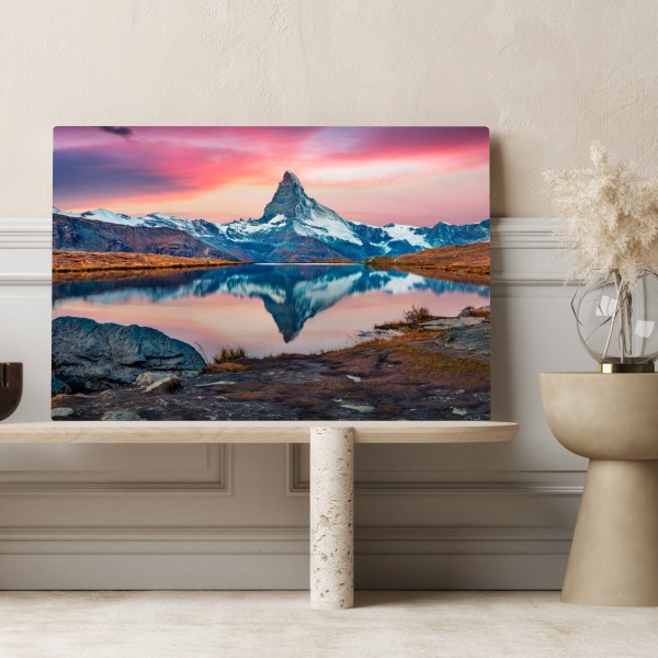 Leinwandbild majestätisches Matterhorn spiegelt sich im Stellisee – Wallnifity® Leinwandbild majestätisches Matterhorn spiegelt sich im Stellisee – Wallnifity®
