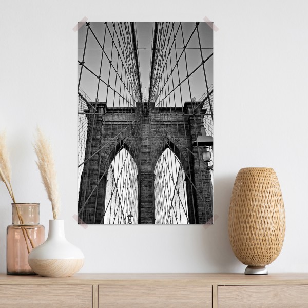 Poster symmetrische hängebrücke in schwarzweiß – Wallnifity®