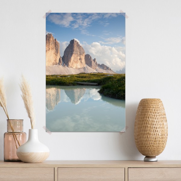 Poster sonnenbeschienene alpengipfel im spiegel des ruhigen sees – Wallnifity® Poster sonnenbeschienene alpengipfel im spiegel des ruhigen sees – Wallnifity®