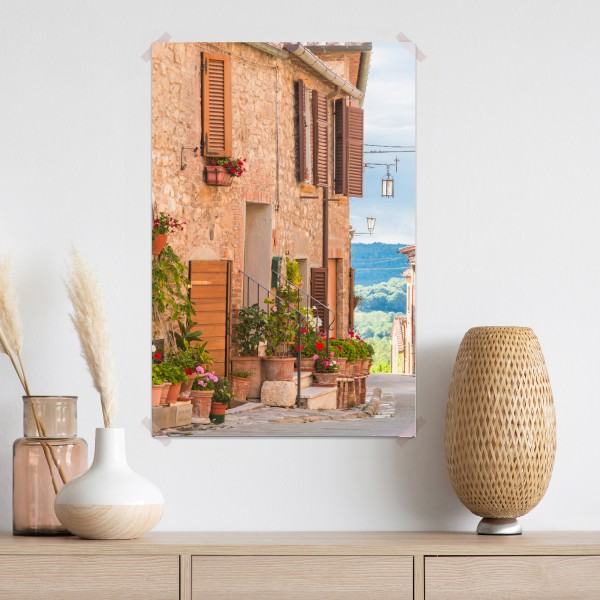 Poster mittelalterliche straße in der Toskana mit blumentöpfen – Wallnifity® Poster mittelalterliche straße in der Toskana mit blumentöpfen – Wallnifity®