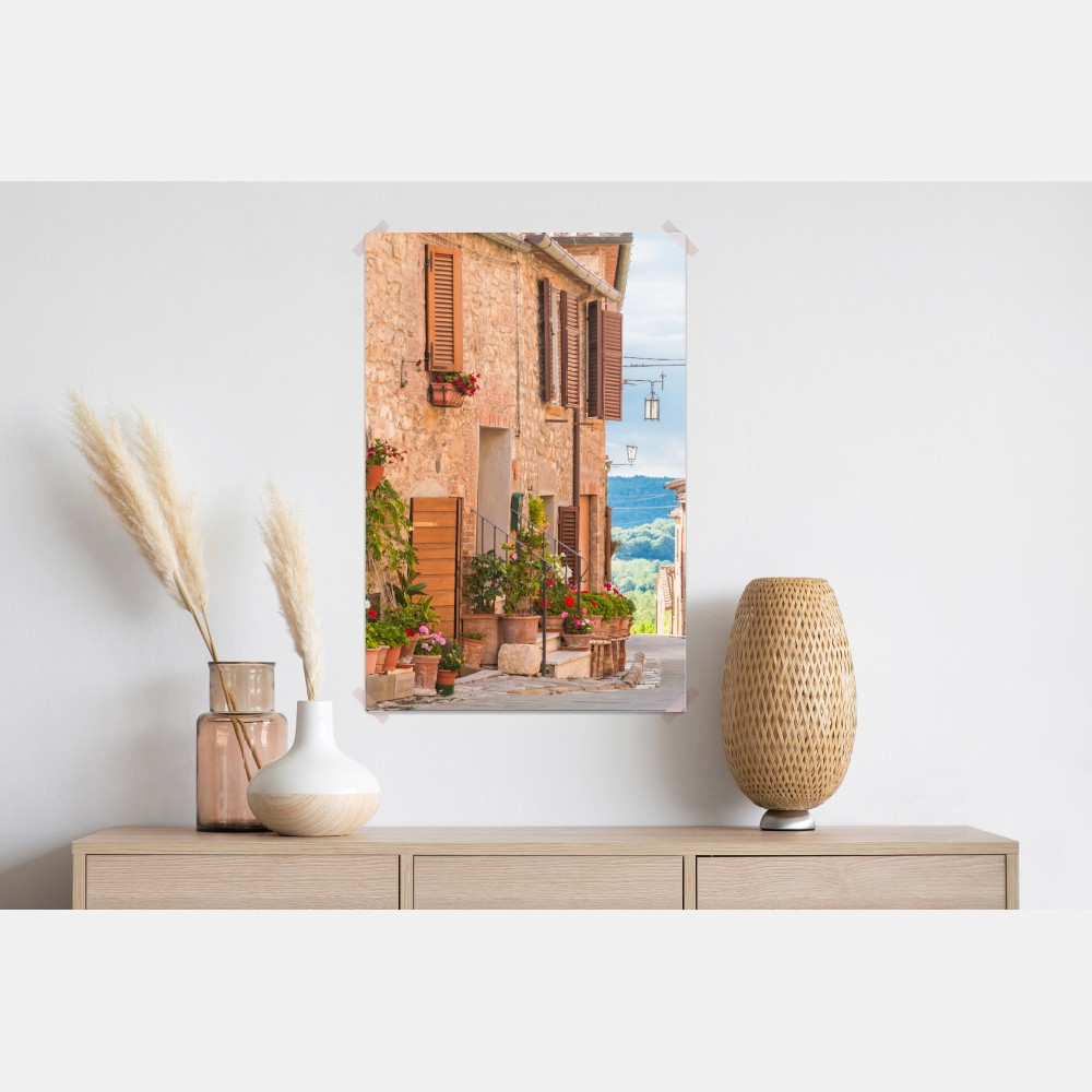 Poster mittelalterliche straße in der Toskana mit blumentöpfen – Wallnifity® Poster mittelalterliche straße in der Toskana mit blumentöpfen – Wallnifity®