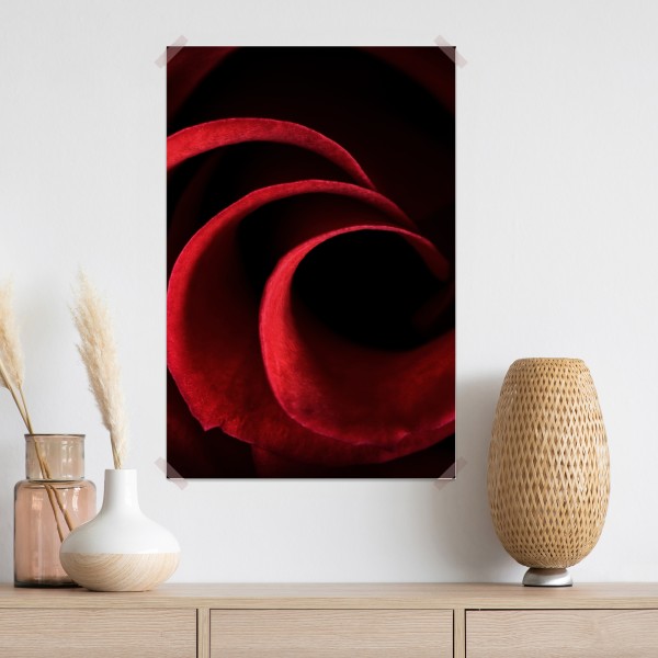 Poster spirale aus tiefroten rosenblättern – Wallnifity® Poster spirale aus tiefroten rosenblättern – Wallnifity®