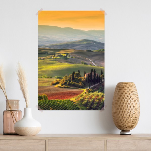 Poster Toskana friedliche hügel im abendlicht – Wallnifity® Poster Toskana friedliche hügel im abendlicht – Wallnifity®