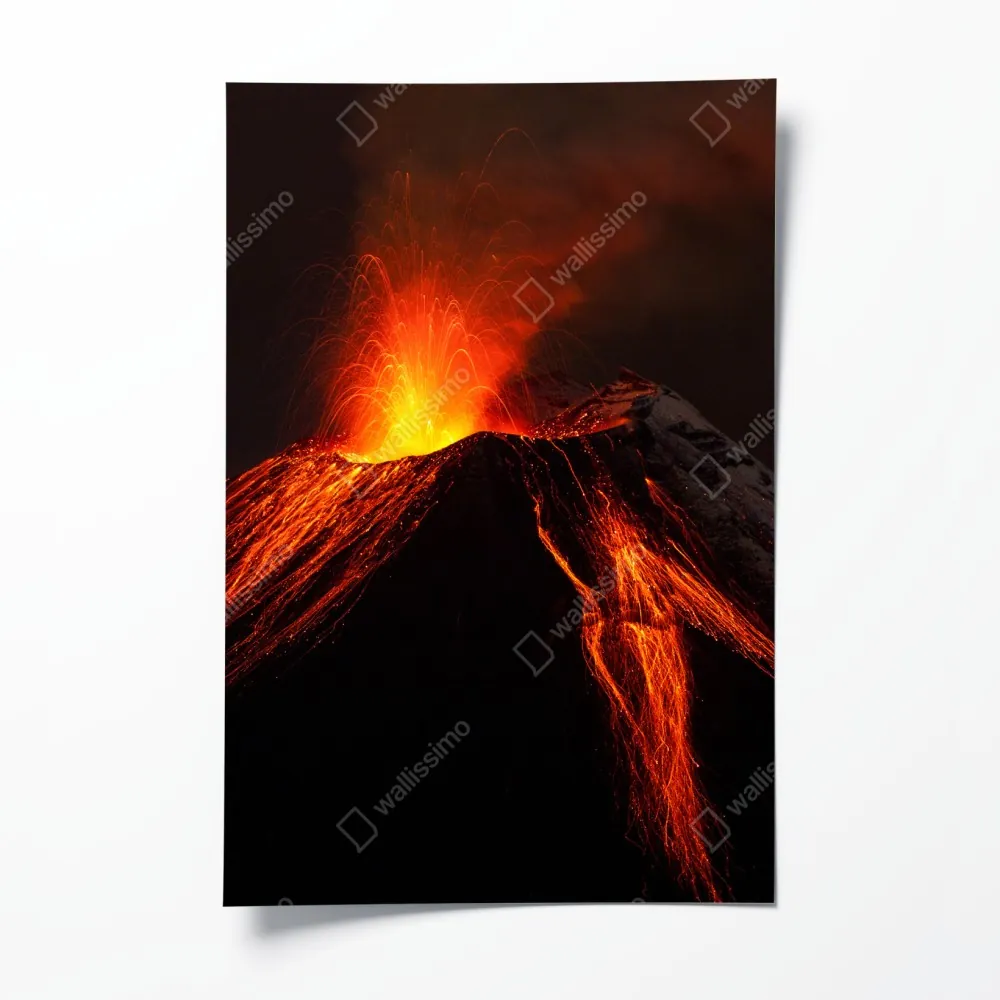 Poster glühender vulkanausbruch bei nacht – Wallnifity®