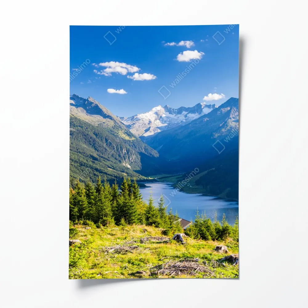 Poster ruhiges tal mit alpensee – Wallnifity® Poster ruhiges tal mit alpensee – Wallnifity®