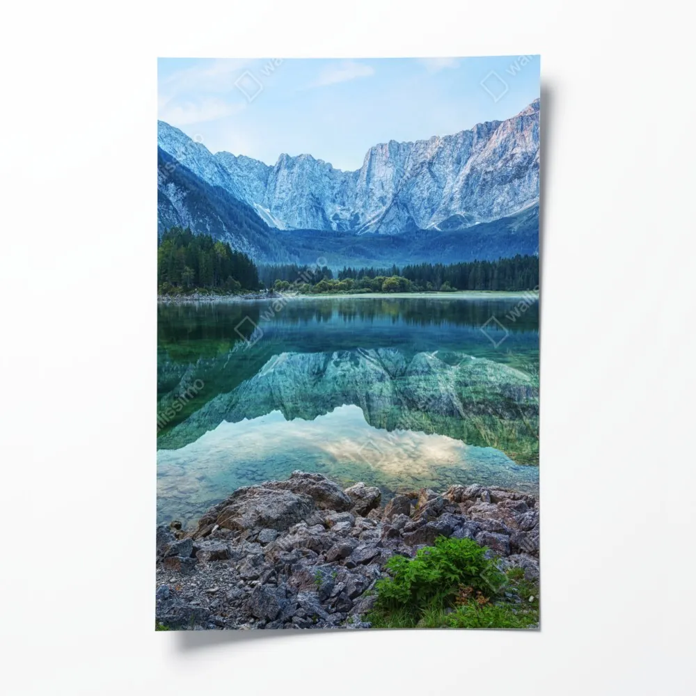 Poster früher morgen am See Fusine, Julische Alpen – Wallnifity® Poster früher morgen am See Fusine, Julische Alpen – Wallnifity®