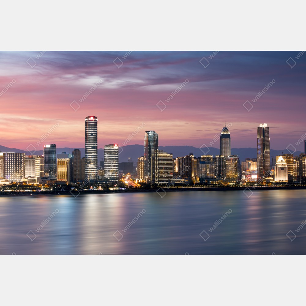 Poster ruhige stadtskyline bei dämmerung – Wallnifity® Poster ruhige stadtskyline bei dämmerung – Wallnifity®