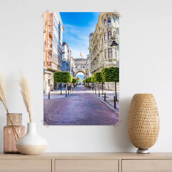 Poster Santander straße im stadtkern mit historischem bogen – Wallnifity® Poster Santander straße im stadtkern mit historischem bogen – Wallnifity®