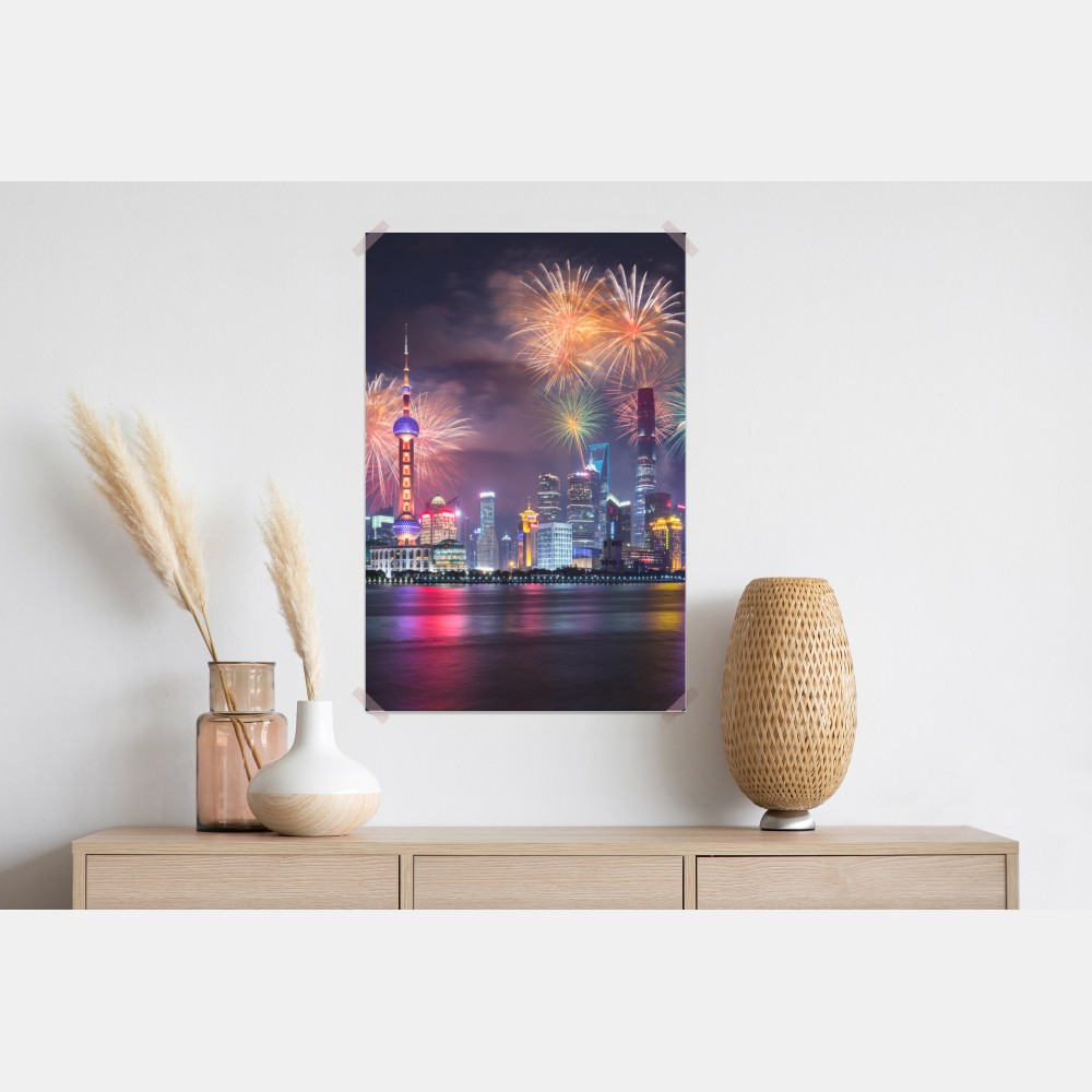 Poster Shanghai skyline mit feuerwerk über dem Huangpu – Wallnifity® Poster Shanghai skyline mit feuerwerk über dem Huangpu – Wallnifity®