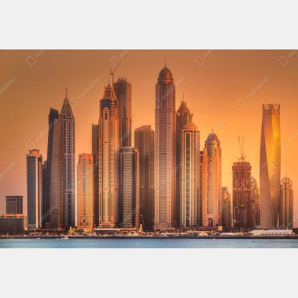 Poster Dubai skyline im goldenen licht – Wallnifity® Poster Dubai skyline im goldenen licht – Wallnifity®