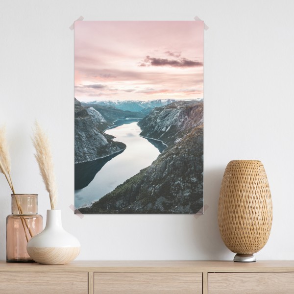Poster ruhiger fjord bei sonnenuntergang – Wallnifity® Poster ruhiger fjord bei sonnenuntergang – Wallnifity®