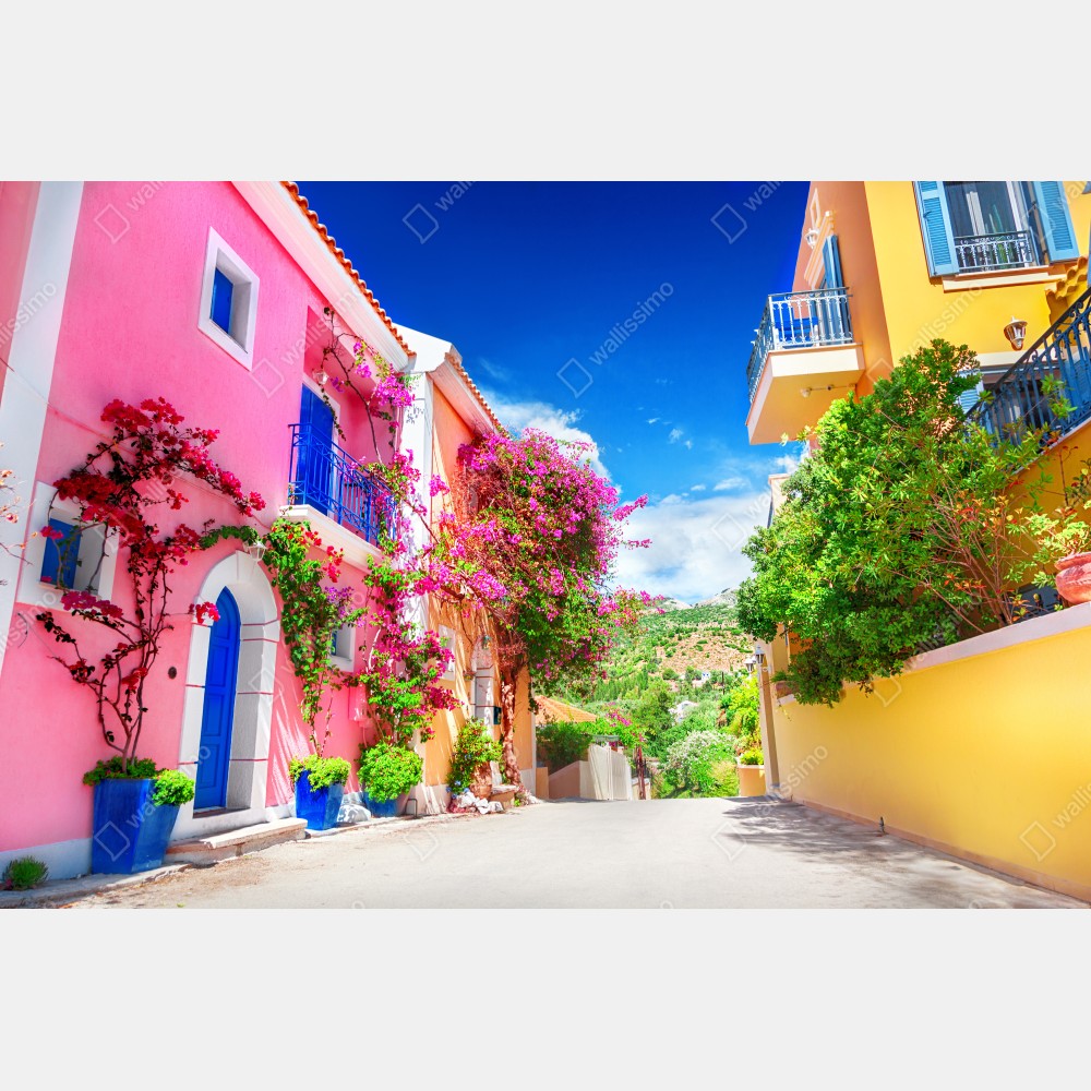 Poster bunte gasse auf Kefalonia – Wallnifity®