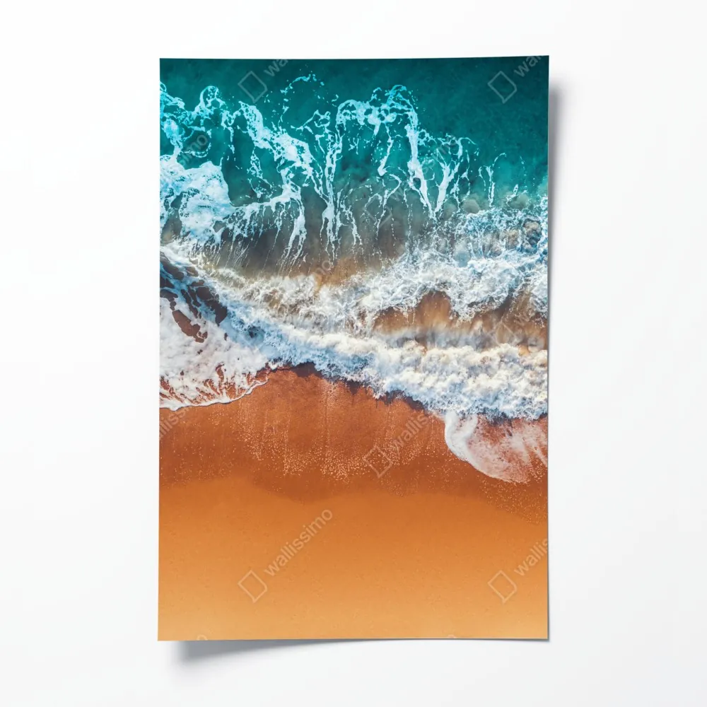 Poster luftaufnahme türkisfarbener wellen an einem sandstrand – Wallnifity® Poster luftaufnahme türkisfarbener wellen an einem sandstrand – Wallnifity®