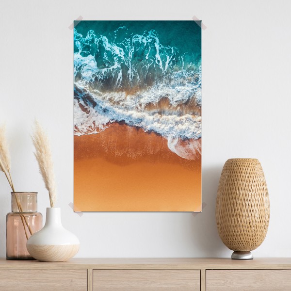 Poster luftaufnahme türkisfarbener wellen an einem sandstrand – Wallnifity® Poster luftaufnahme türkisfarbener wellen an einem sandstrand – Wallnifity®