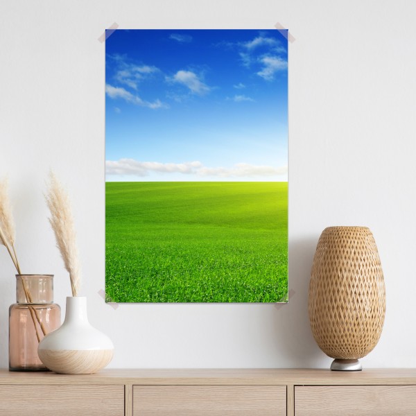 Poster sonnenbeschienene grüne wiese im morgenlicht – Wallnifity® Poster sonnenbeschienene grüne wiese im morgenlicht – Wallnifity®