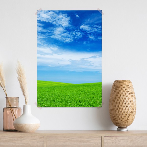 Poster grüne wiese unter blauem himmel – Wallnifity® Poster grüne wiese unter blauem himmel – Wallnifity®