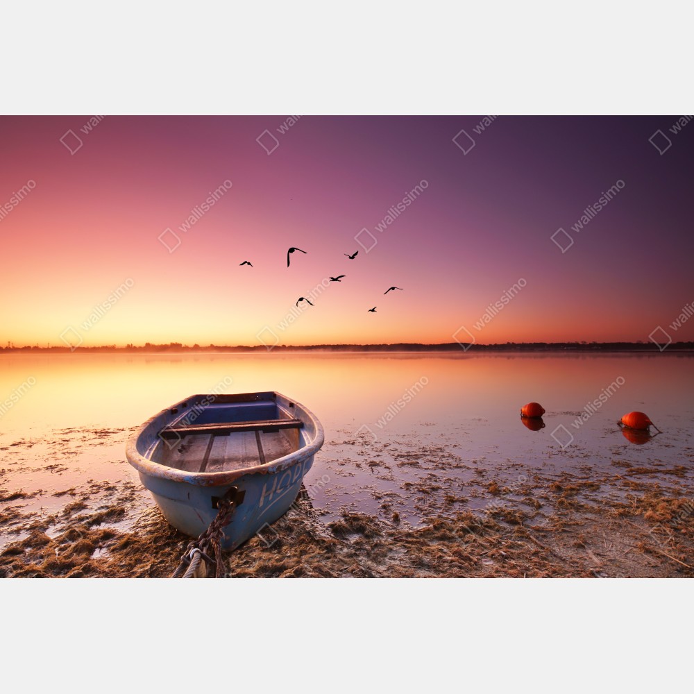 Poster friedliche bootsstimmung im abendlicht – Wallnifity® Poster friedliche bootsstimmung im abendlicht – Wallnifity®