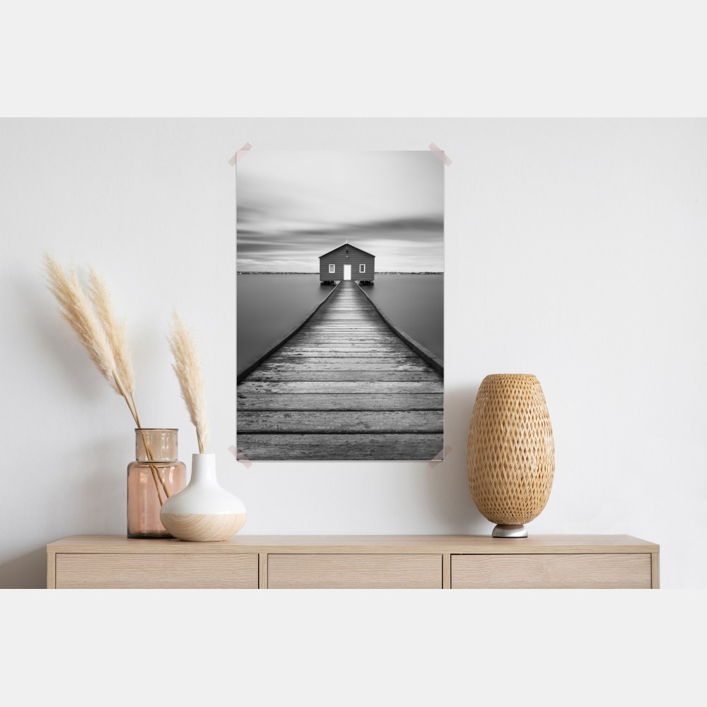 Poster einsames bootshaus am ruhigen steg – Wallnifity® Poster einsames bootshaus am ruhigen steg – Wallnifity®