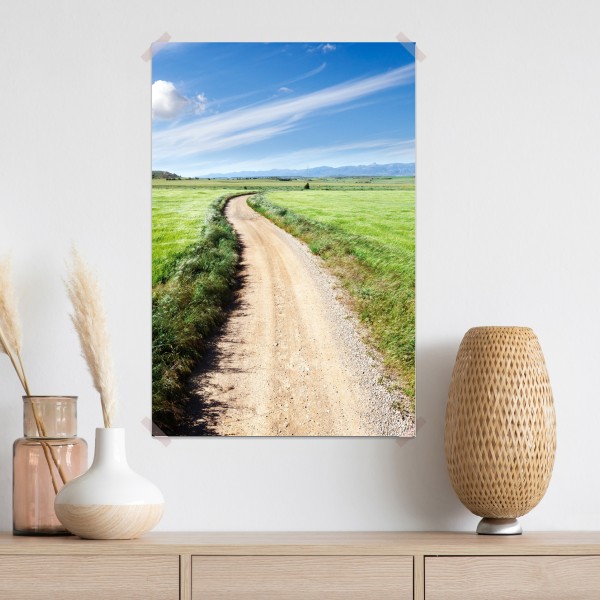 Poster gewundener landweg durch grüne wiesen – Wallnifity® Poster gewundener landweg durch grüne wiesen – Wallnifity®